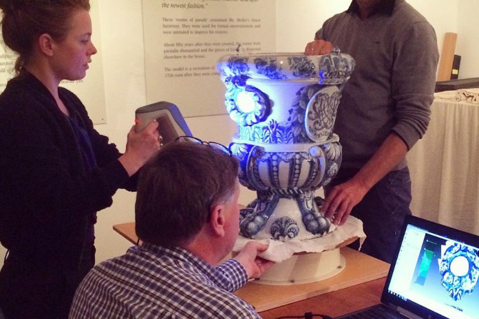 アンティーク陶磁器の再現にArtec3Dスキャナが活躍