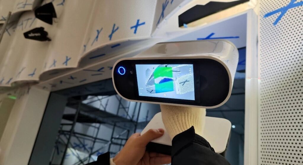 特性防音パネルでコンサートホールを改装